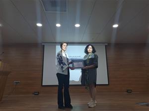 Anadolu Selçuklu Çini ve Seramikleri: Samsat Seramikleri Motif Restitüsyonu Konferansı